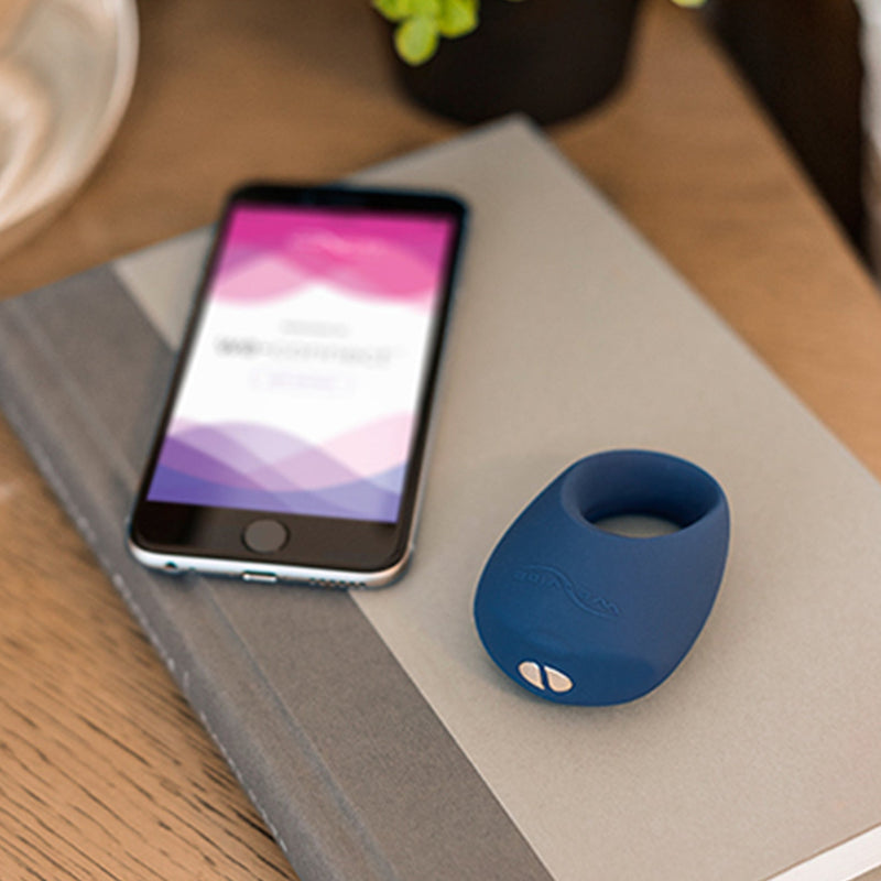 We-Vibe Pivot Vibrating Silicone Couples Cock Ring