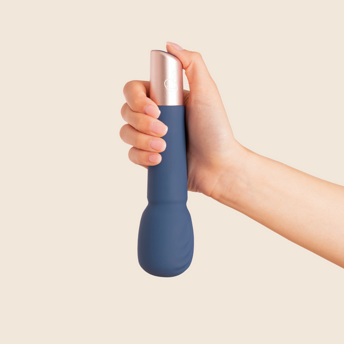 Deia Wand - Powerful Silicone Vibrator