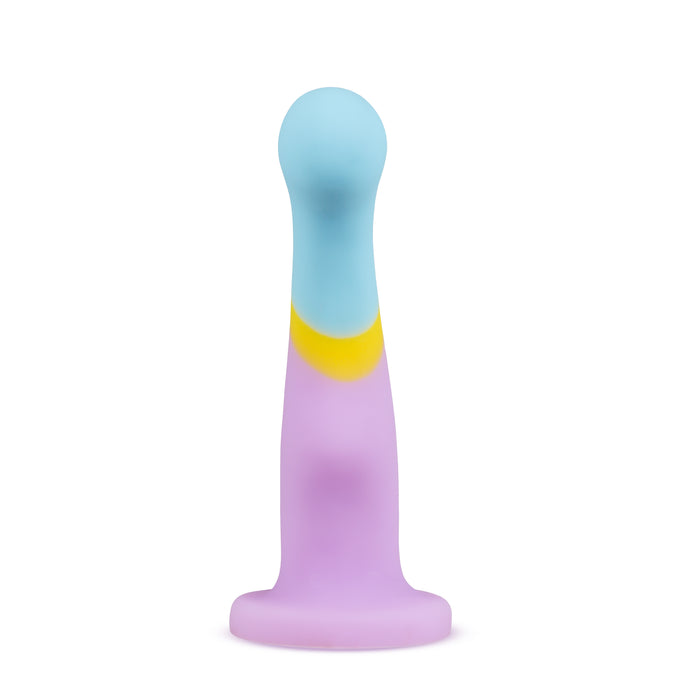 Heart of Gold 6 Inch Silicone Suction Cup Dildo