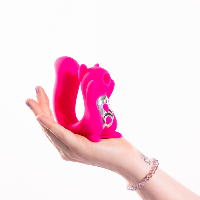 Screaming Squirrel Air Pulsation Clitoral and G Spot Vibrator (Damaged Box)