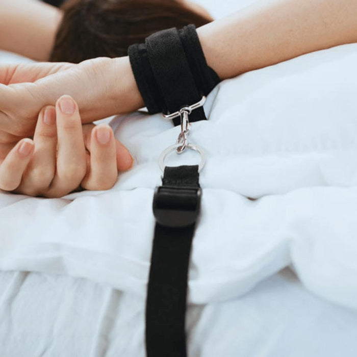 Sportsheets Under the Bed Restraint System