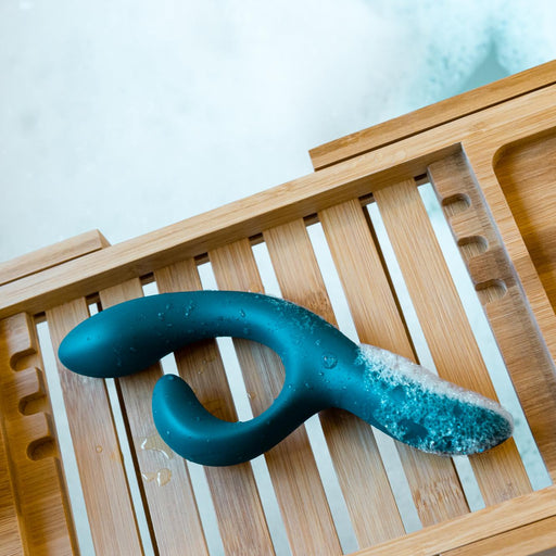 We-Vibe Nova 2 Powerful Flexible G-Spot Rabbit Vibrator - Blue