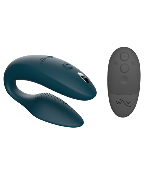 We-Vibe Vibrator We-Vibe Sync Remote and App Controlled Wearable Couples Vibrator - Green Velvet